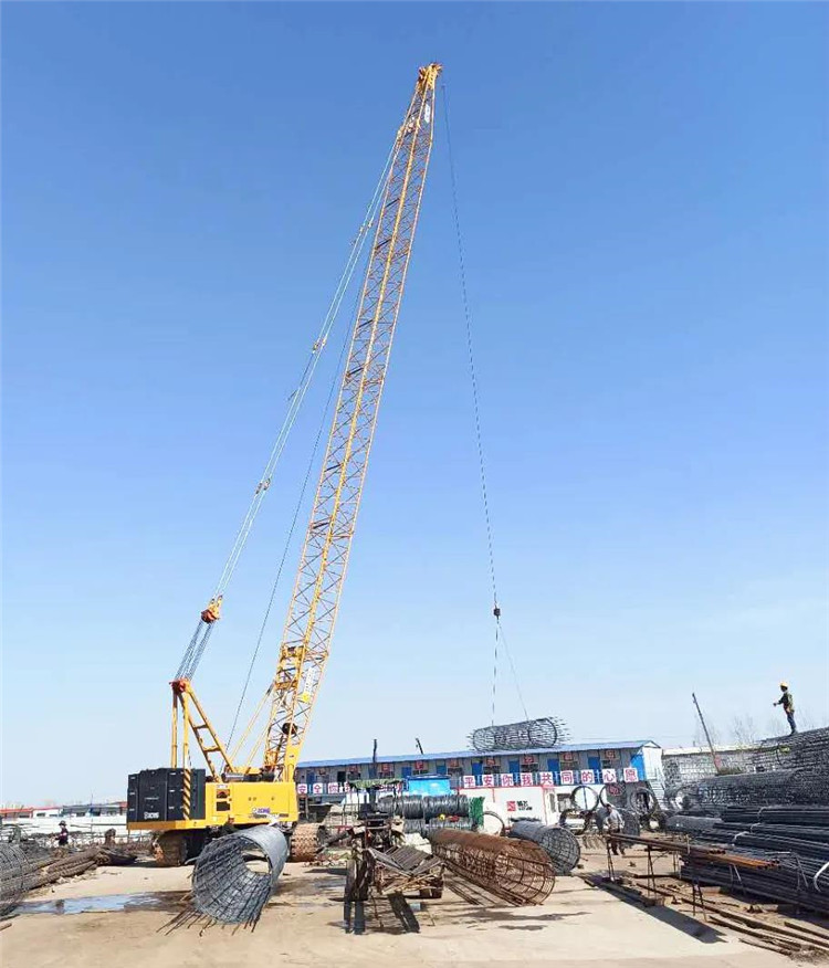 XCMG Official 85 ton crawler crane XGC85 crane crawler with parts price for sale